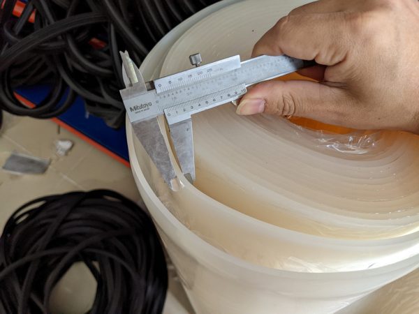 Tấm Silicone dày 8 ly - 8mm (khổ rộng 1000 - 1200 - 1500mm)