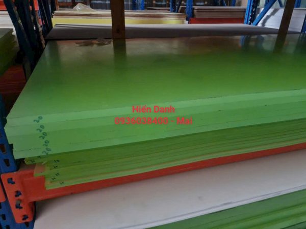 Nhựa PU tấm dày 20 ly - 20mm (1000x1000x20mm)